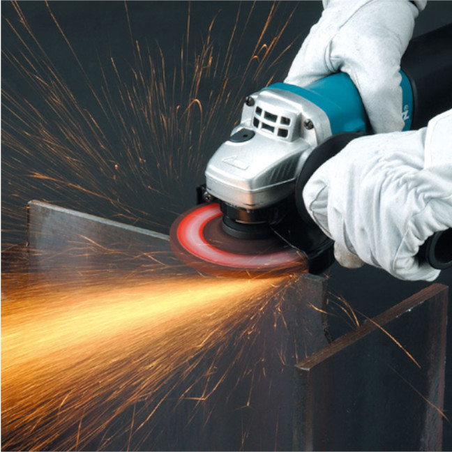 Makita 9557NB 4-1/2" Angle Grinder - Thumb Switch with Lock-On - Image 2