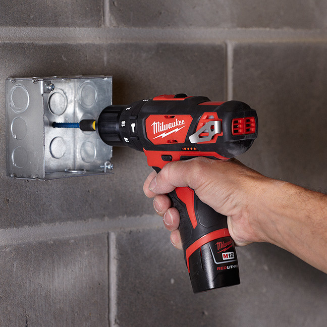 Milwaukee 2408-22 M12 3/8" Hammer Drill/Driver Kit - Image 3