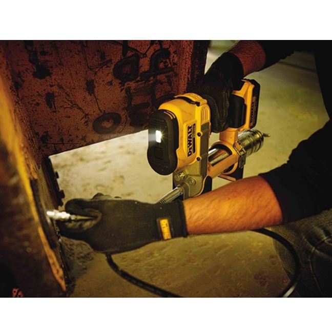 DeWALT DCGG571M1 20V Grease Gun In Use 3