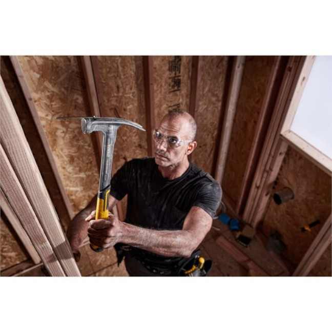 DeWalt DWHT51138X 14 oz MIG Weld Framing Hammer CF - Image 3