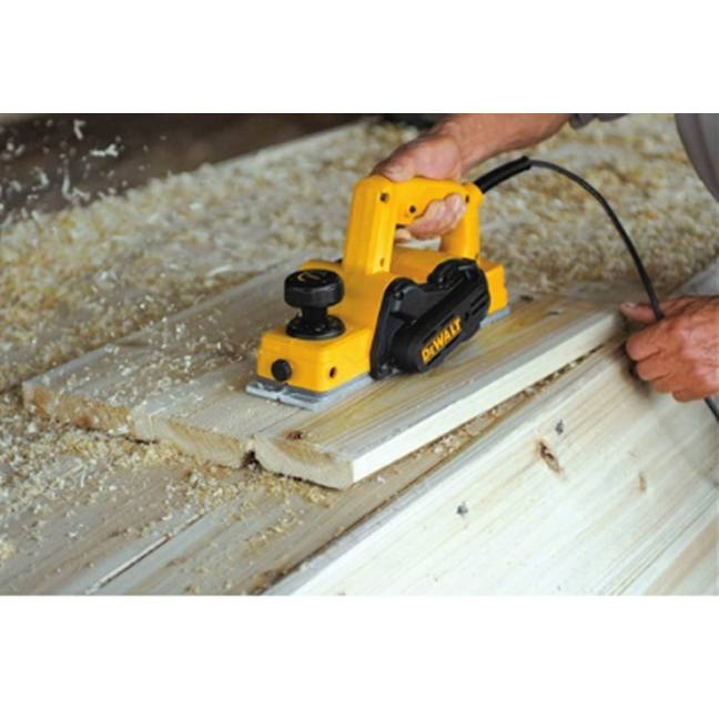 DeWalt D26676 Portable Hand Planer 2