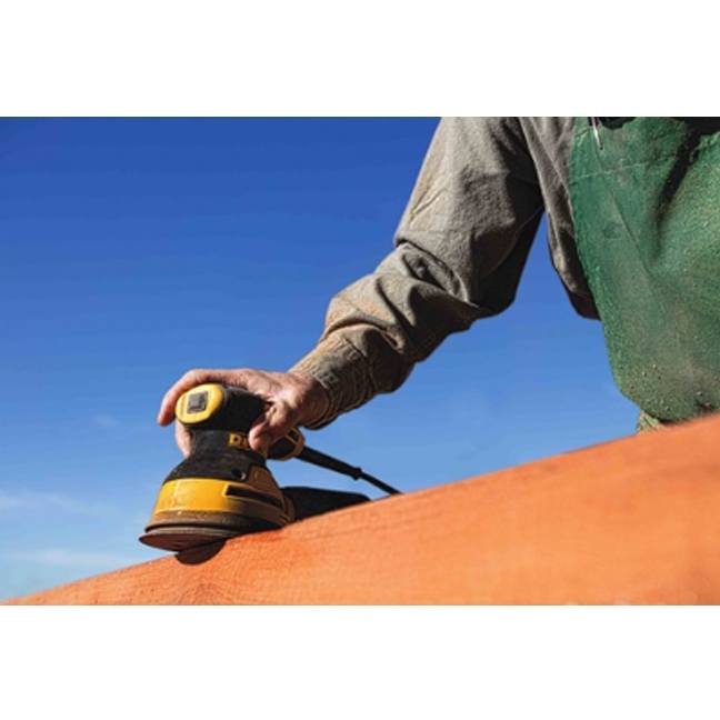 DeWalt DWE6423K Variable Speed Random Orbit Sander 5