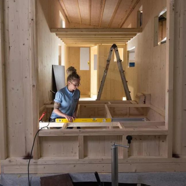 Stabila 29459 80T 36" - 59" Adjustable Length Level