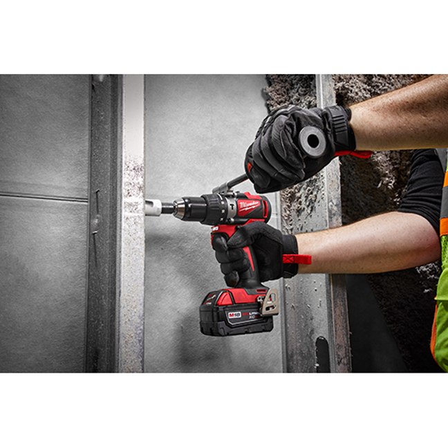 Milwaukee 2902-20 M18 Brushless Hammer Drill 2