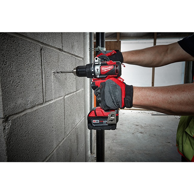 Milwaukee 2902-20 M18 Brushless Hammer Drill 3