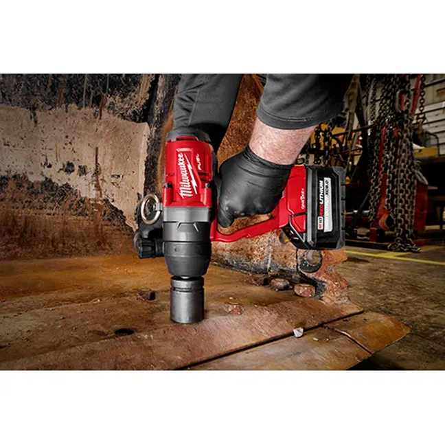 Milwaukee 2867-22 M18 FUEL 1" High Torque Impact Wrench Kit with ONE-KEY - Image 3