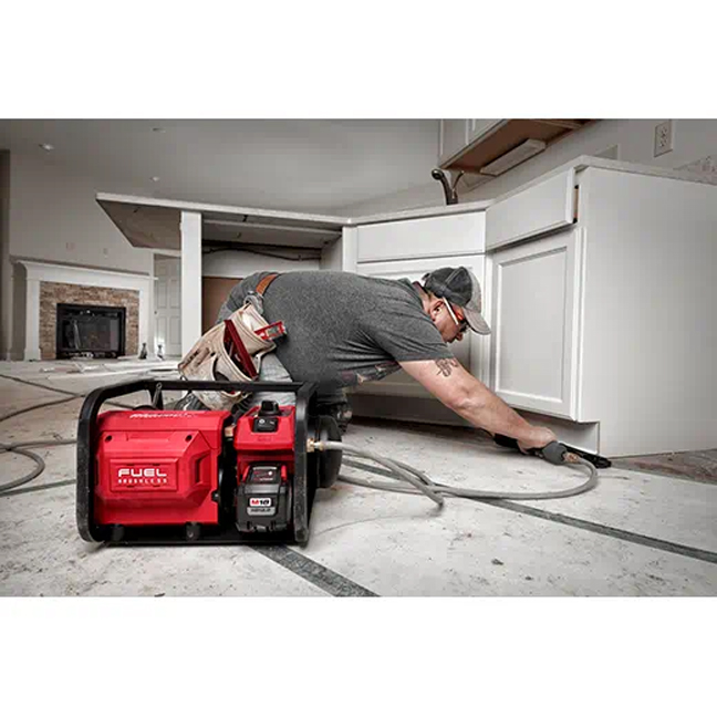 Milwaukee 2840-20 Cordless M18 FUEL 2 Gallon Compact Quiet Compressor - Tool Only - Image 4