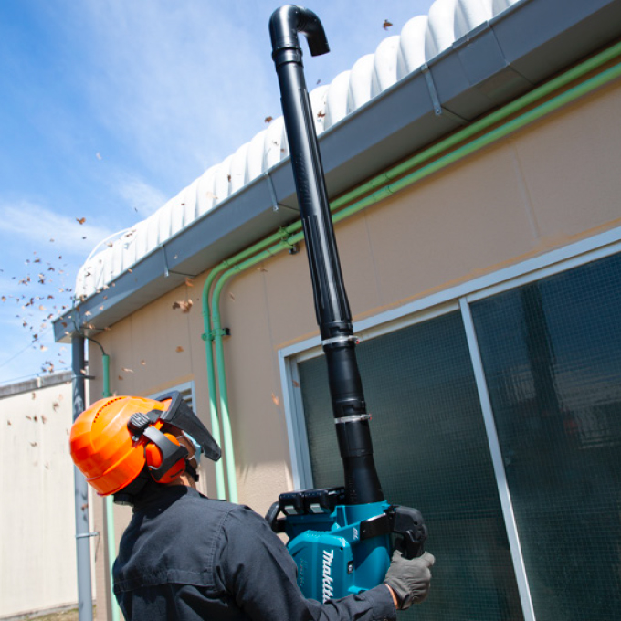 Makita DUB363ZV 18Vx2 LXT Brushless Blower with Vacuum