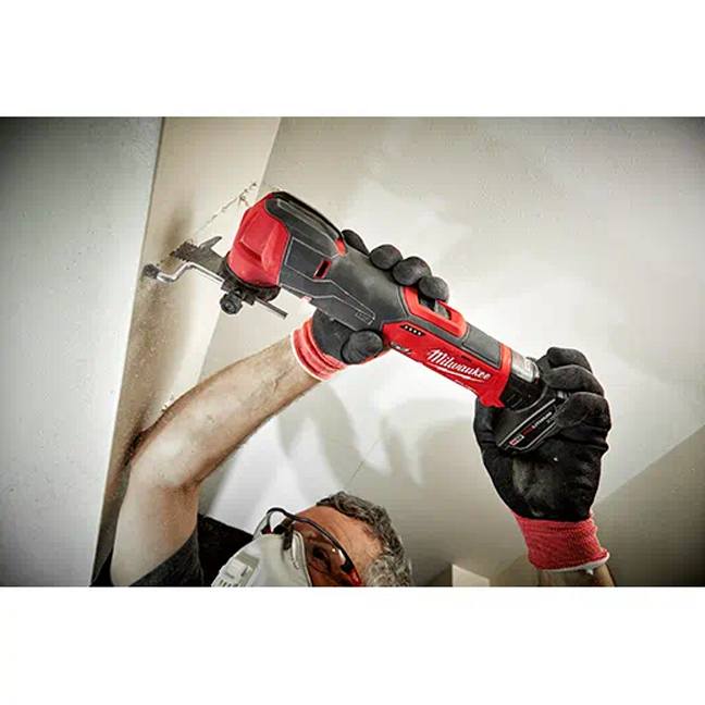 Milwaukee 2526-20 M12 FUEL Oscillating Multi-Tool 6