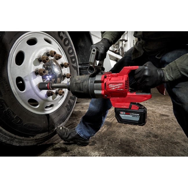 Milwaukee 2869-22HD M18 FUEL 1" D-Handle Ext. Anvil High Torque Impact Wrench Kit with ONE-KEY - Image 5
