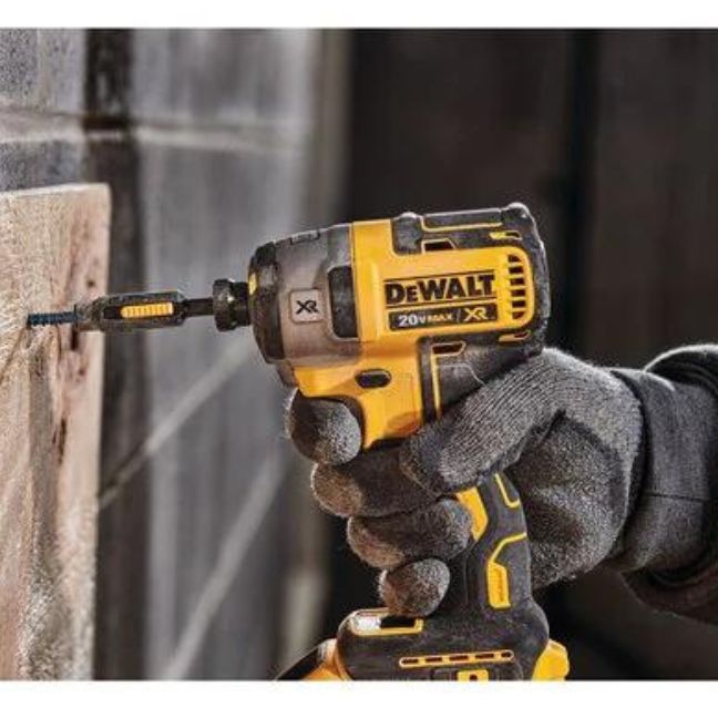 DeWalt DCK2100P2 20V MAX Brushless 2-Tool Combo Kit - Image 5