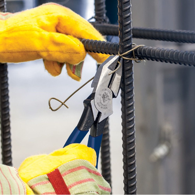 Klein D213-9ST High-Leverage Ironworker's Side-Cutting Pliers 9" - Image 3