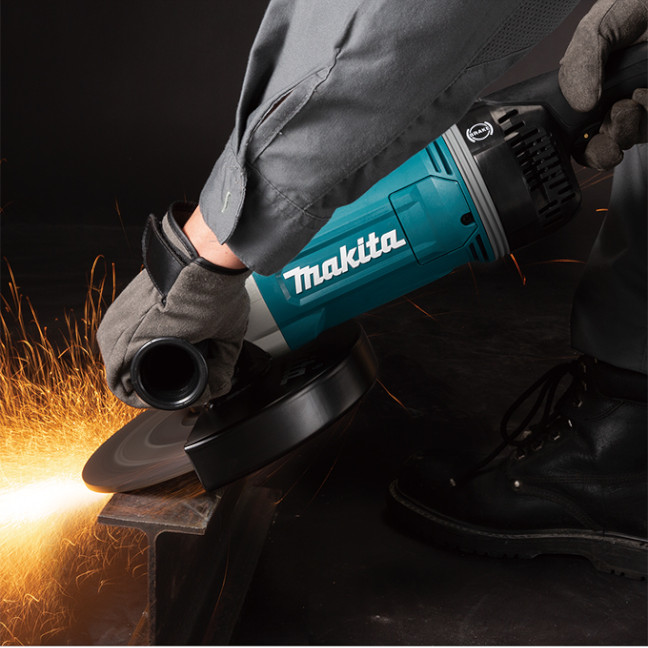 Makita GA9070 7" / 9" Angle Grinder with Paddle Switch / Brake / AFT - Image 2