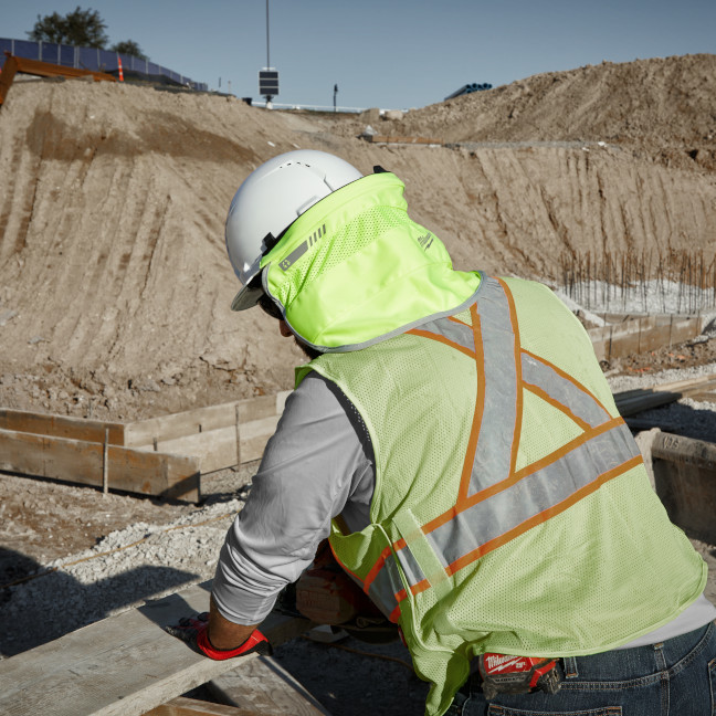 Milwaukee 48-73-1070 BOLT™ Hard Hat Sunshade - Image 3