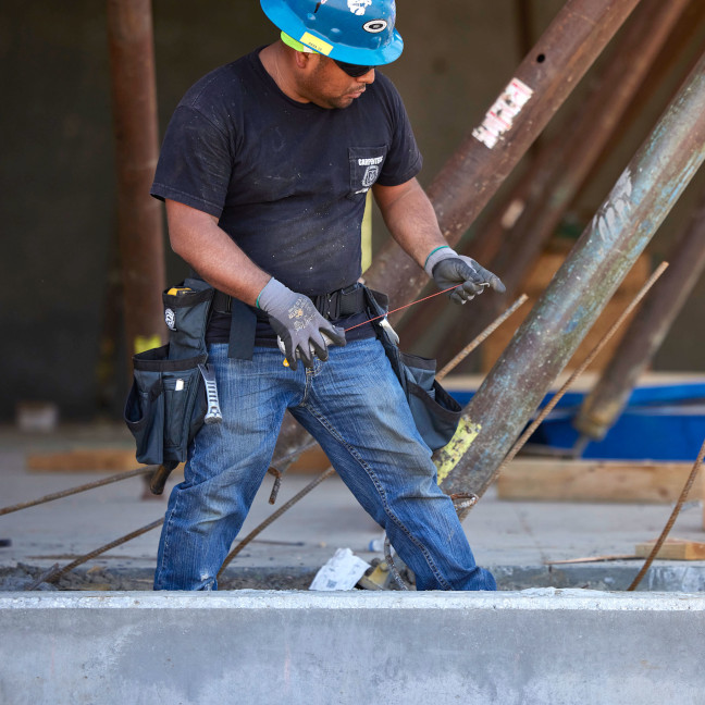 Badger 441010 Gunmetal Grey Carpenter Fastener Bag - Image 2