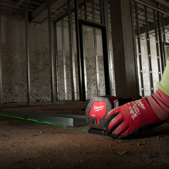 Milwaukee 3421 Green Cross Line Laser - Image 3