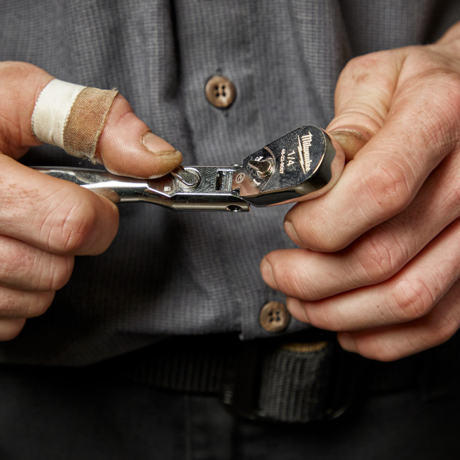 Milwaukee 48-22-9007 1/4" Drive 6" Flex Head Ratchet