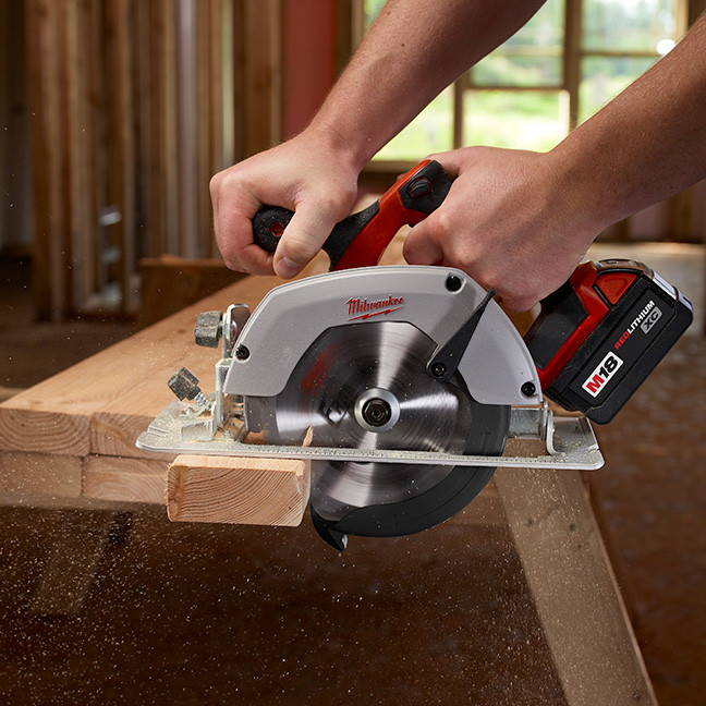 Milwaukee 2630-20 M18 6-1/2" Circular Saw-Tool Only