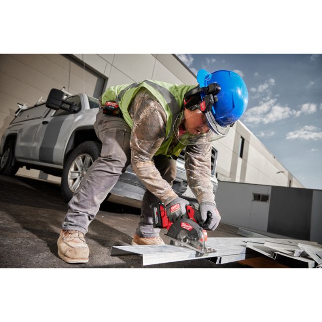 Milwaukee 48-73-3251 BOLT 26dB Hard Hat Earmuffs - Image 4