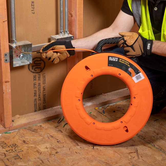 Klein 56056 200ft Multi-Groove Fiberglass Fish Tape