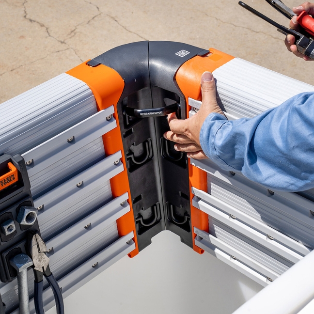 Klein BC599 Rail System Integrated Corner Piece - Image 3