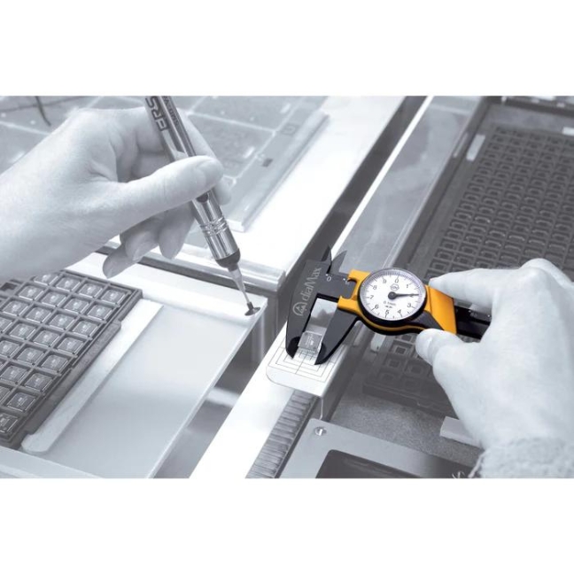 Wiha 41106 Metric ESD Safe Dial Caliper